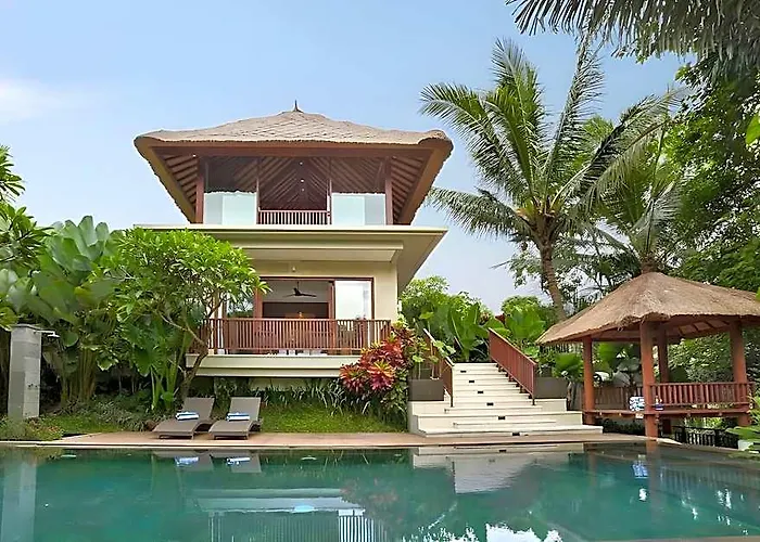Khayangan Kemenuh By Premier Hospitality ホテル 4*