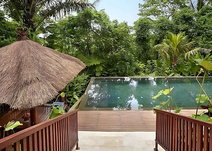 Khayangan Kemenuh By Premier Hospitality ホテル 4*