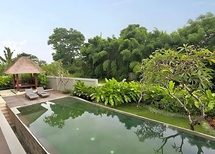 Khayangan Kemenuh By Premier Hospitality ホテル 4*